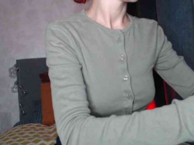 NoraSweet webcam