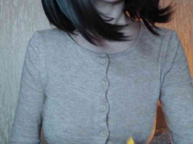 NoraSweet webcam