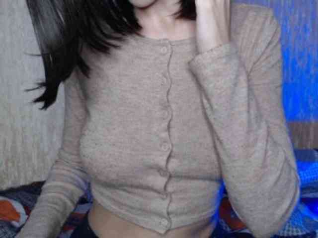 NoraSweet webcam