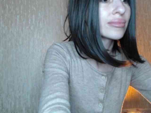 NoraSweet webcam