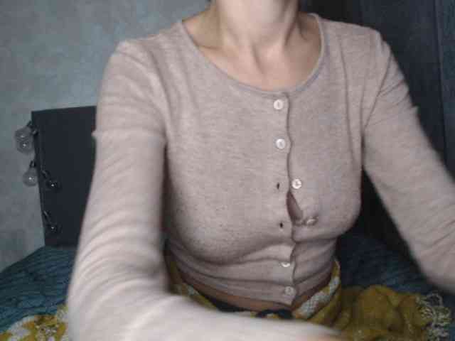 NoraSweet webcam
