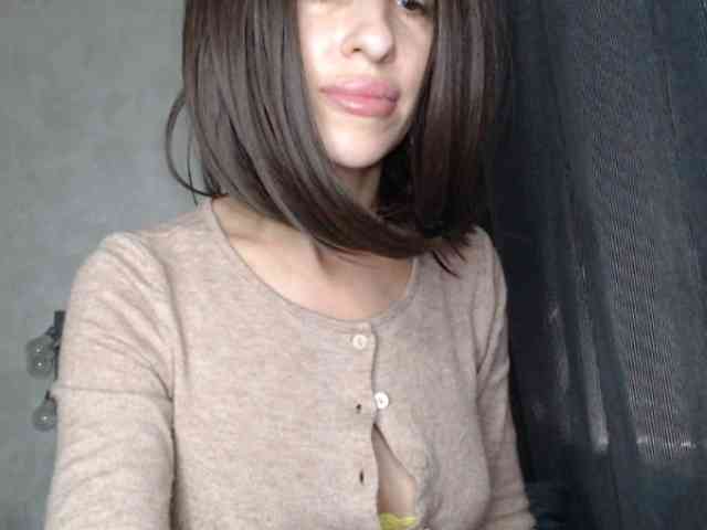 NoraSweet webcam