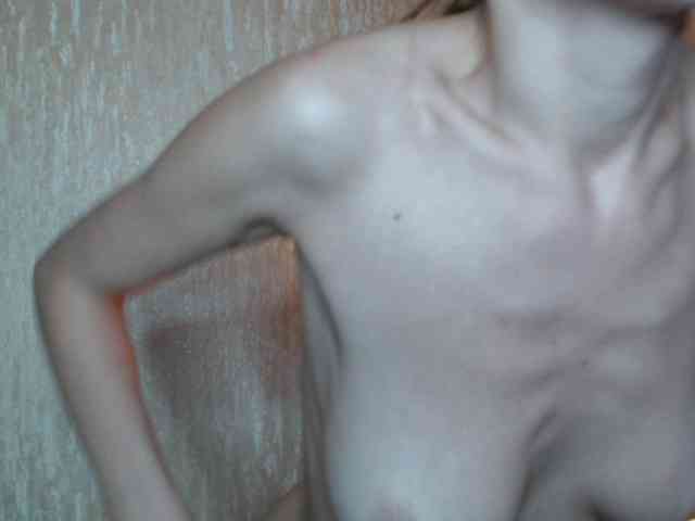 NoraSweet webcam