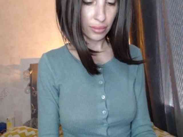 NoraSweet webcam