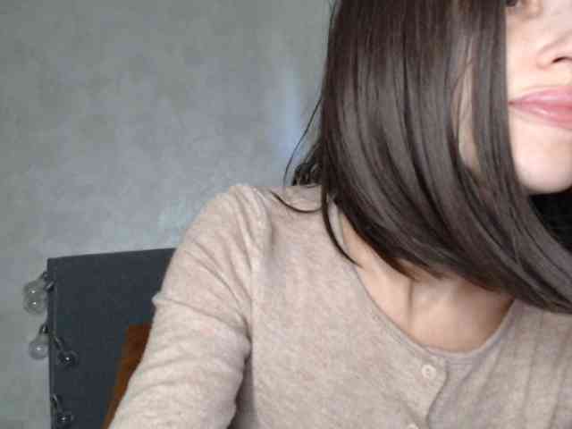 NoraSweet webcam