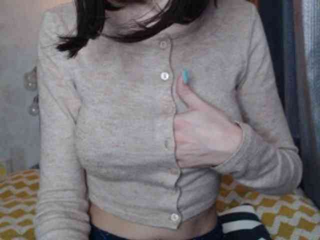 NoraSweet webcam