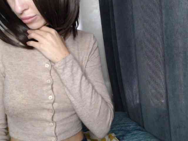 NoraSweet webcam