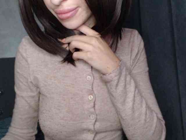 NoraSweet webcam