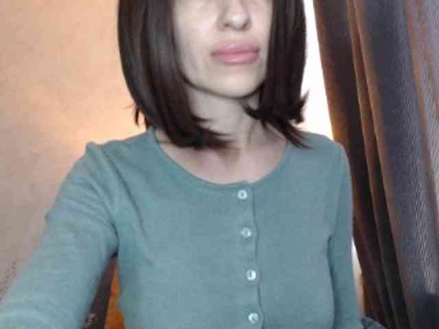 NoraSweet webcam