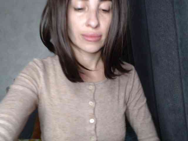NoraSweet webcam