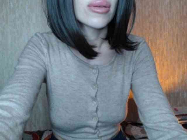 NoraSweet webcam