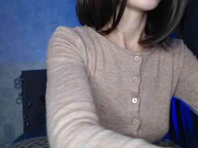 NoraSweet webcam
