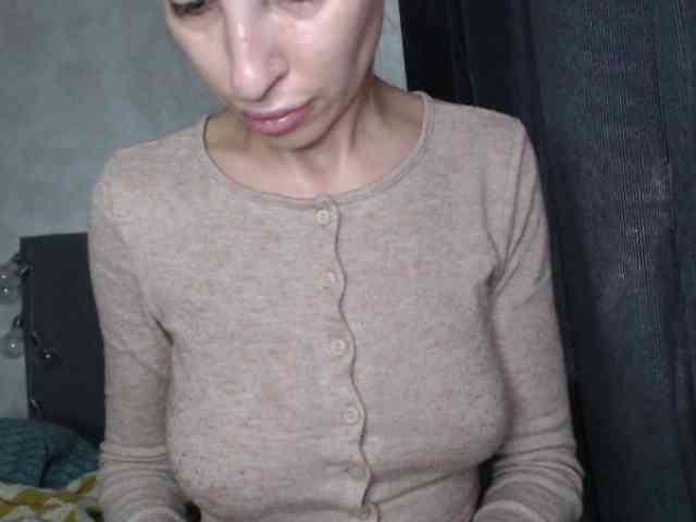NoraSweet webcam