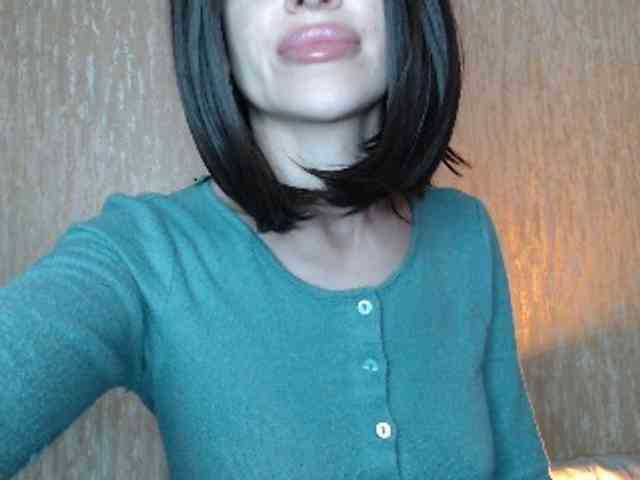 NoraSweet webcam