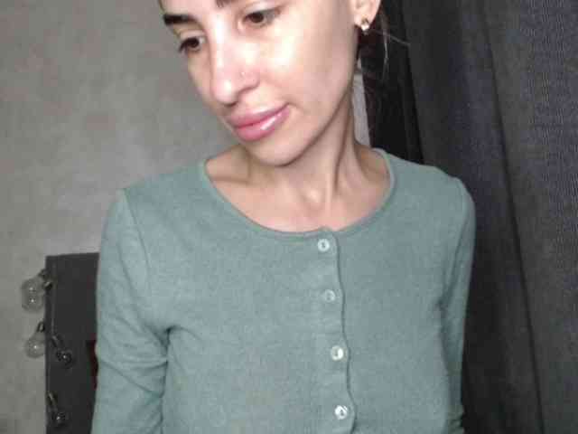 NoraSweet webcam