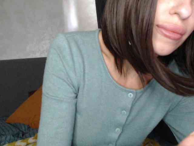NoraSweet webcam