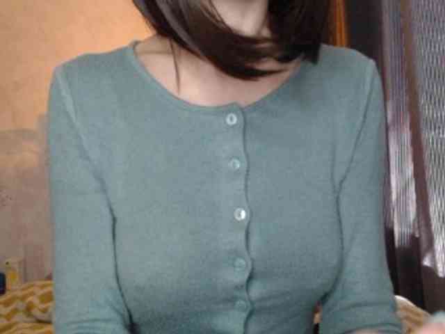 NoraSweet webcam