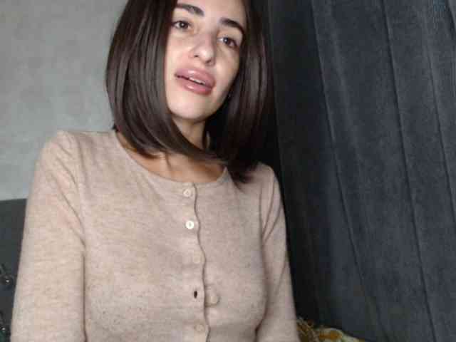 NoraSweet webcam
