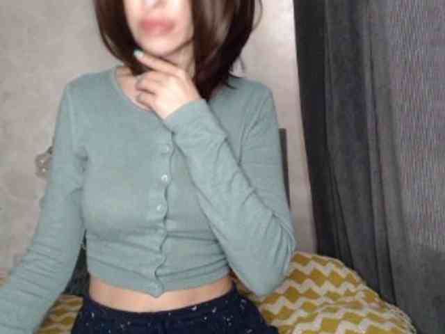 NoraSweet webcam