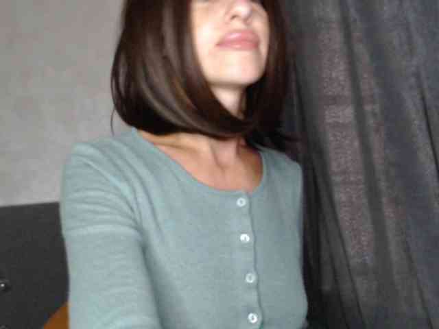 NoraSweet webcam