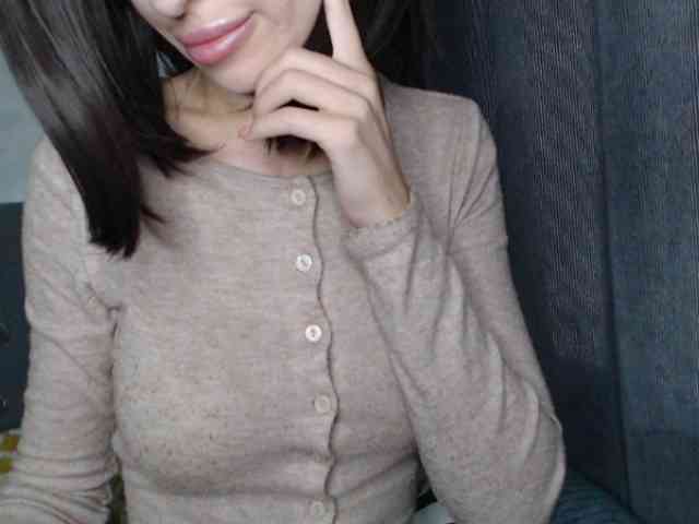 NoraSweet webcam