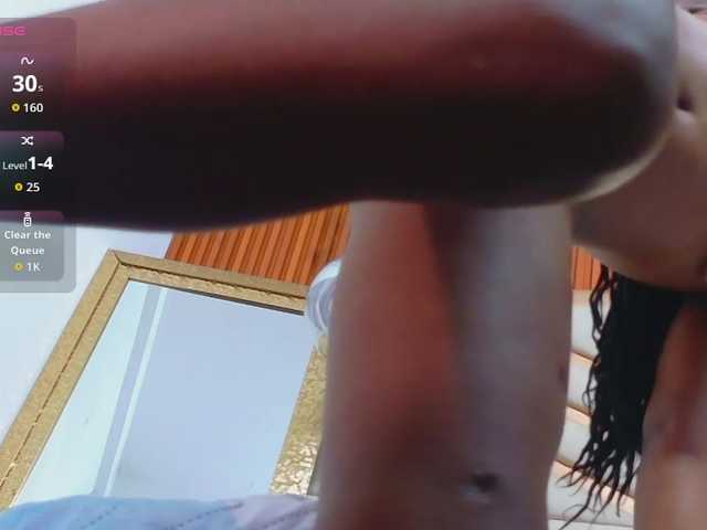 tightlittleebony