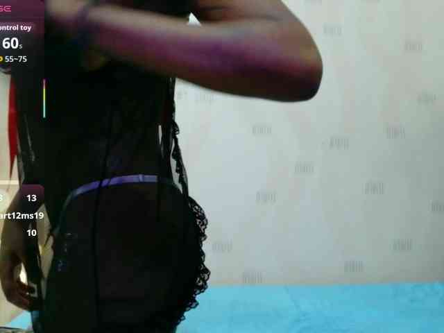 tightlittleebony