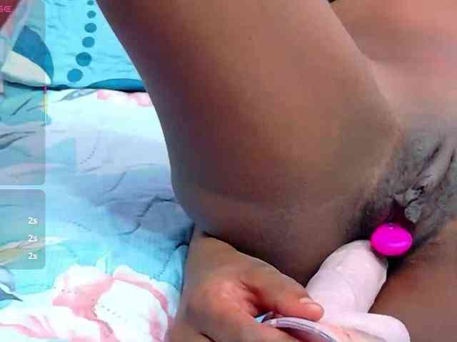 tightlittleebony