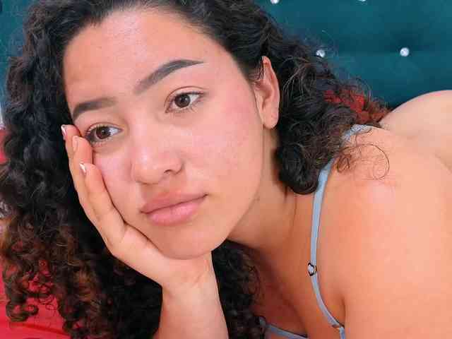 meganrousx webcam