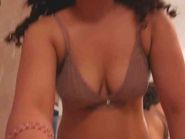 Модель: meganrousx