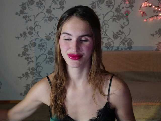 Felicia-Lav live cam on BongaCams