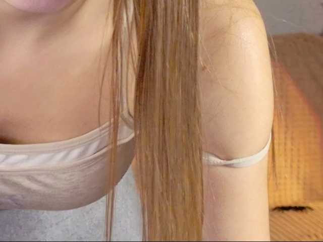 Felicia-Lav live cam on BongaCams