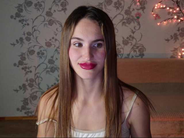 Felicia-Lav live cam on BongaCams