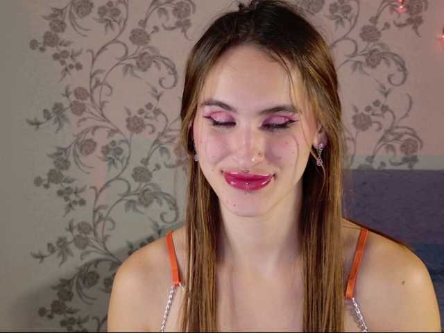 Felicia-Lav live cam on BongaCams