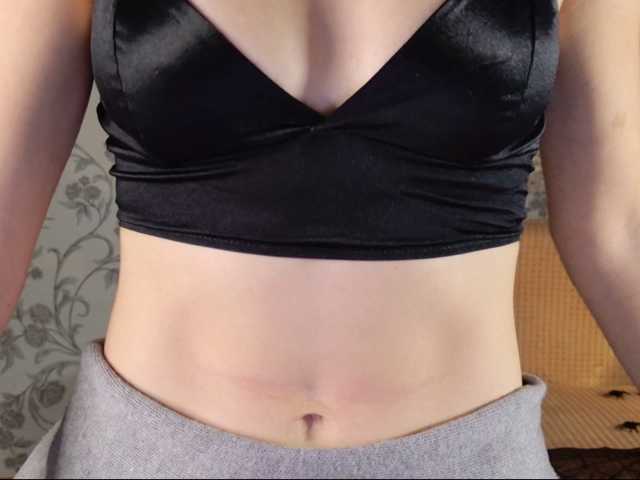 le modèle Felicia-Lav est en webcam porno dans un show sur le site bongacams, il possède les tags suivants: White/Caucasian,Redhead,Shaved