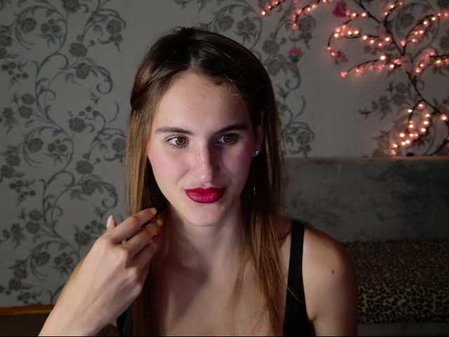 Felicia-Lav live cam on BongaCams