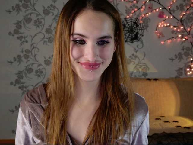 Felicia-Lav live cam on BongaCams
