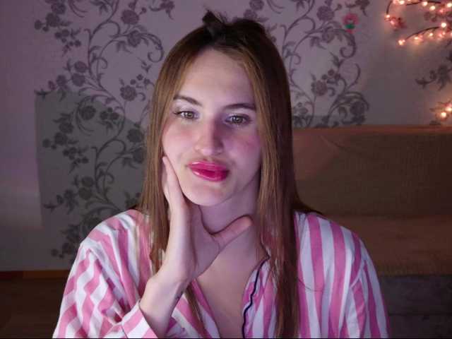 Felicia-Lav live cam on BongaCams