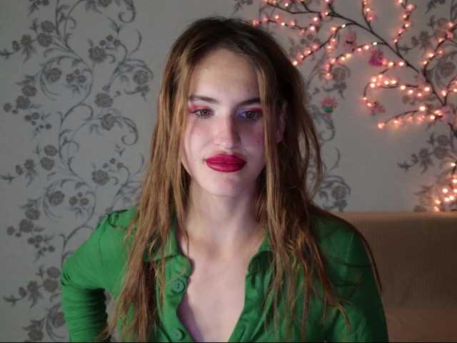 Felicia-Lav live cam on BongaCams