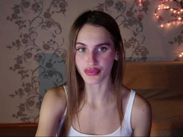 Felicia-Lav live cam on BongaCams