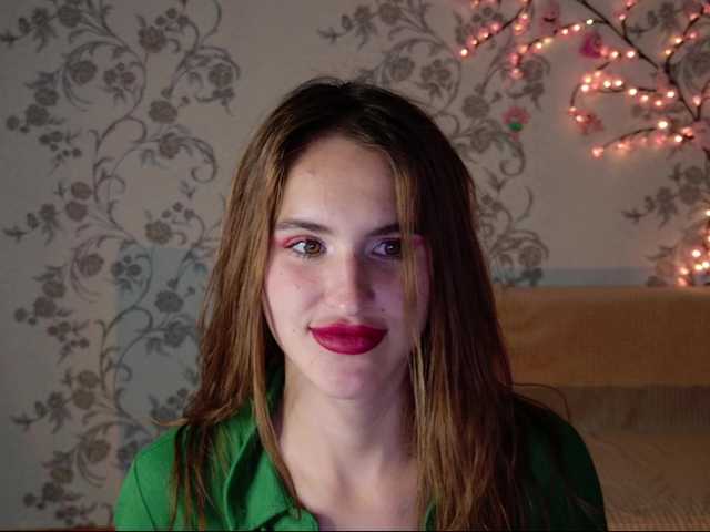 Felicia-Lav live cam on BongaCams