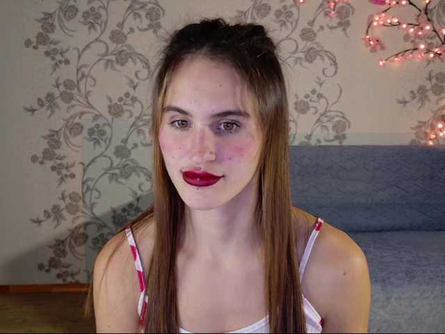 Felicia-Lav live cam on BongaCams