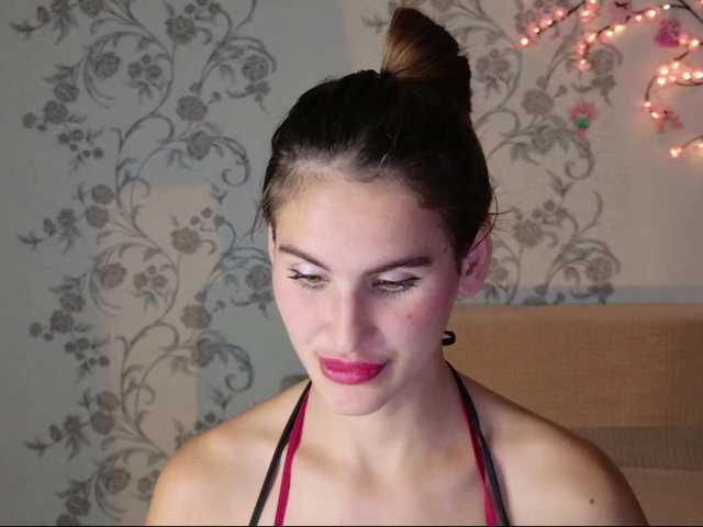 Felicia-Lav live cam on BongaCams