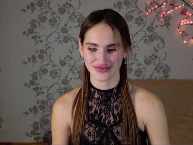 Felicia-Lav live cam on BongaCams