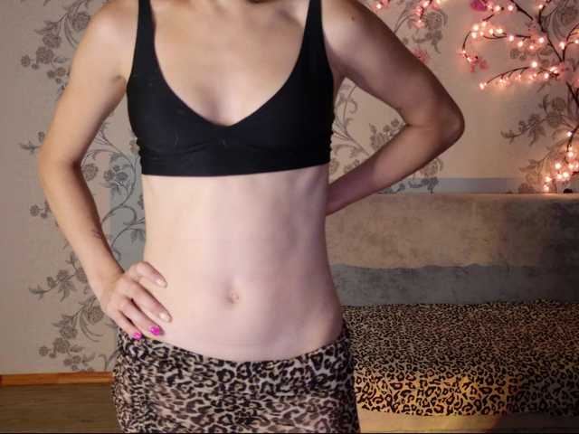 Felicia-Lav live cam on BongaCams
