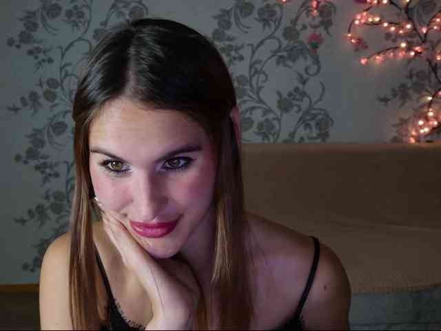 Felicia-Lav webcam