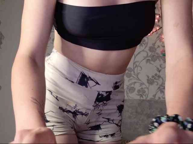 Felicia-Lav webcam