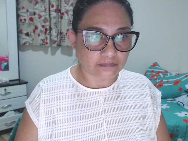 HotMilfSquirt