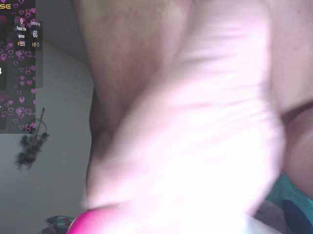 HotMilfSquirt live cam on BongaCams