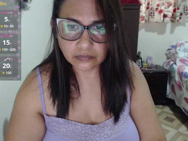 HotMilfSquirt